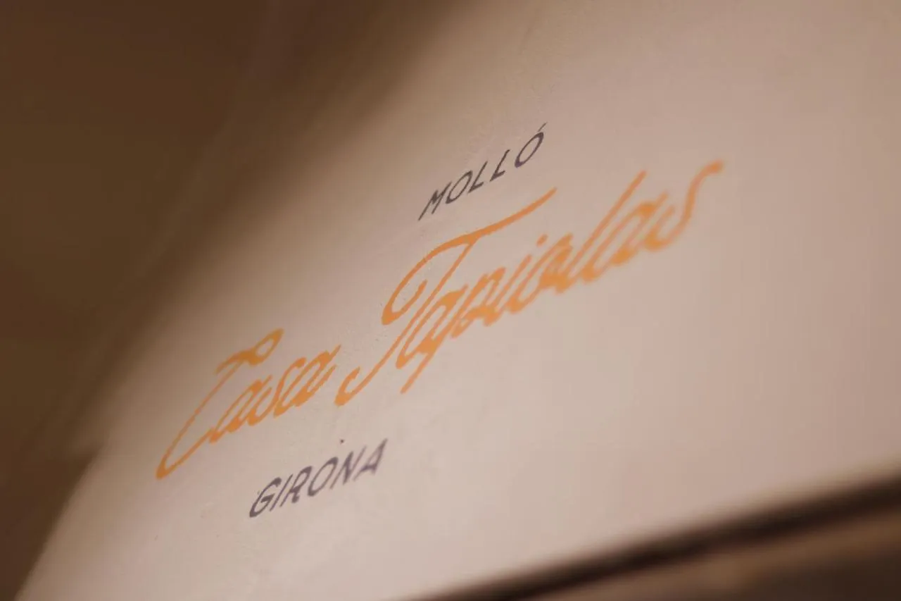 Casa Tapiolas Rectoria Mollo 0*,
