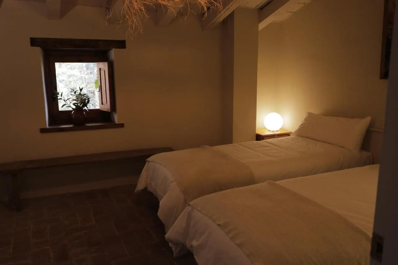 Casa Tapiolas Rectoria Mollo