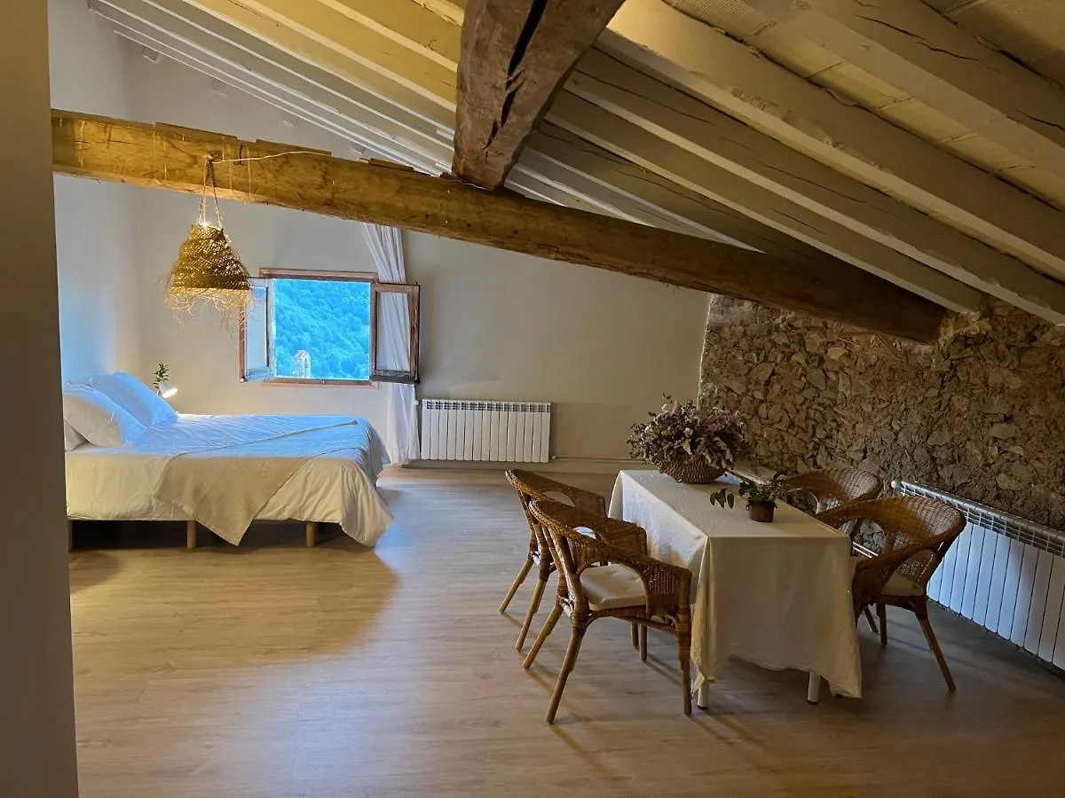 Casa Tapiolas Rectoria Mollo Spain