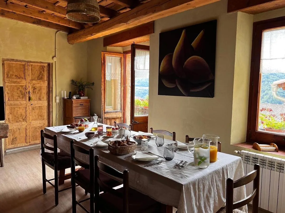 Casa Tapiolas Rectoria Molló 0*,  Espagne